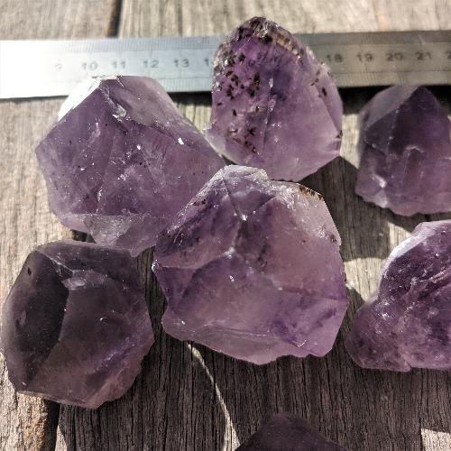 amethyst points cut base