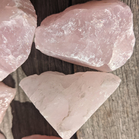 rose quartz crystal raw